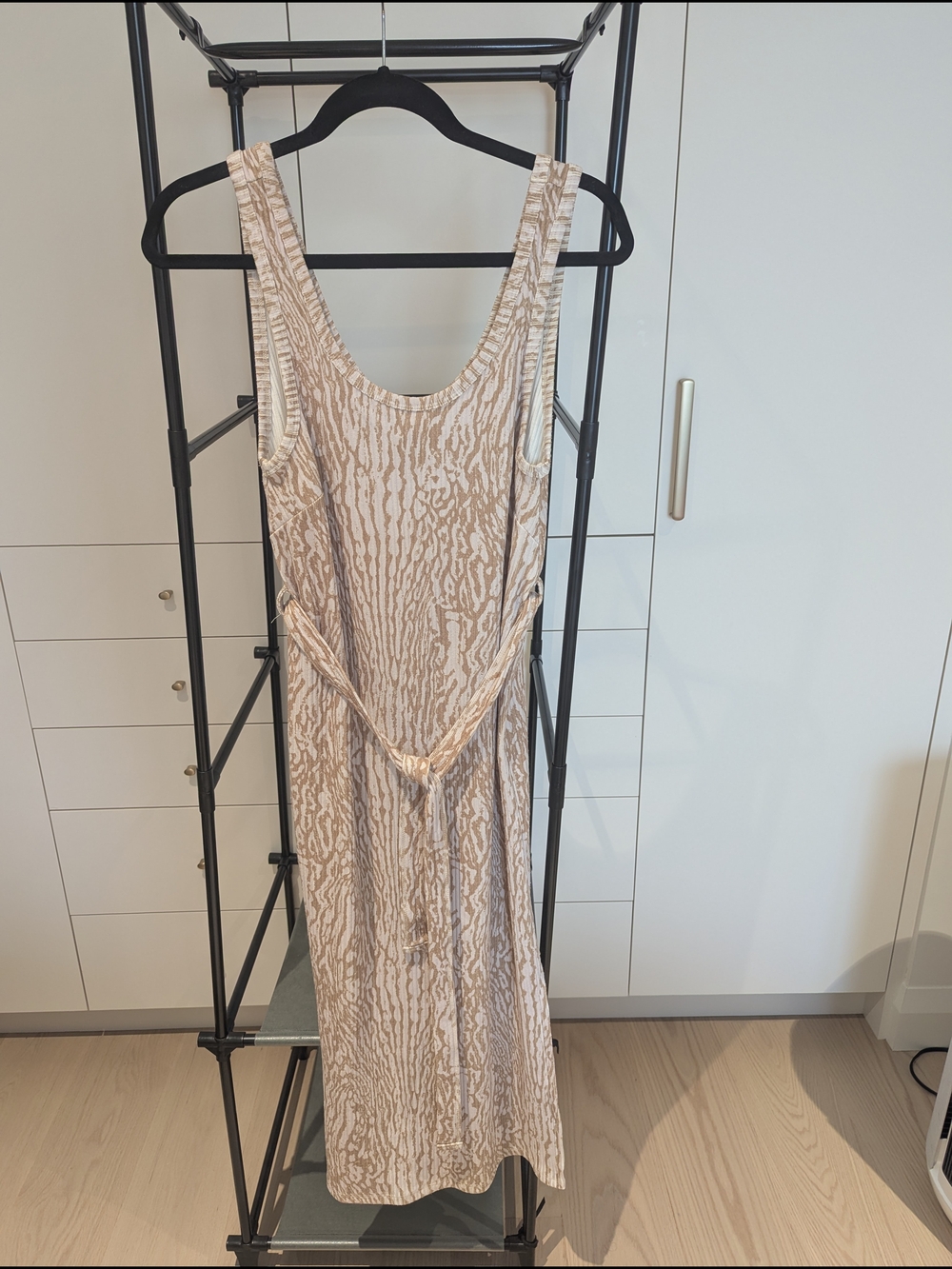Topshop Maternity Cream and Tan Patterned Sleeveless Midi Dress